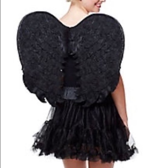 Black Angel Costume Wings and Halo - Picture 3 of 4